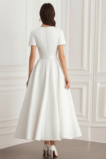 Robe formelle midi trapèze en jacquard ivoire à manches courtes